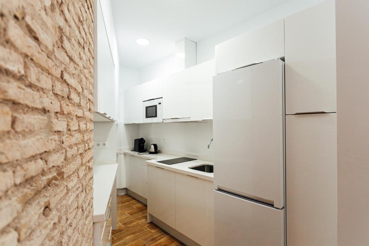 Appartement Alohamundi Peral à Séville Extérieur photo